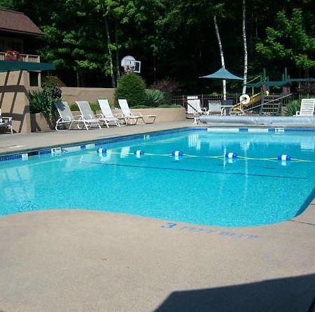 Tall Pines Motel Lake George Exterior photo