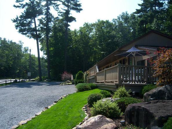 Tall Pines Motel Lake George Exterior photo